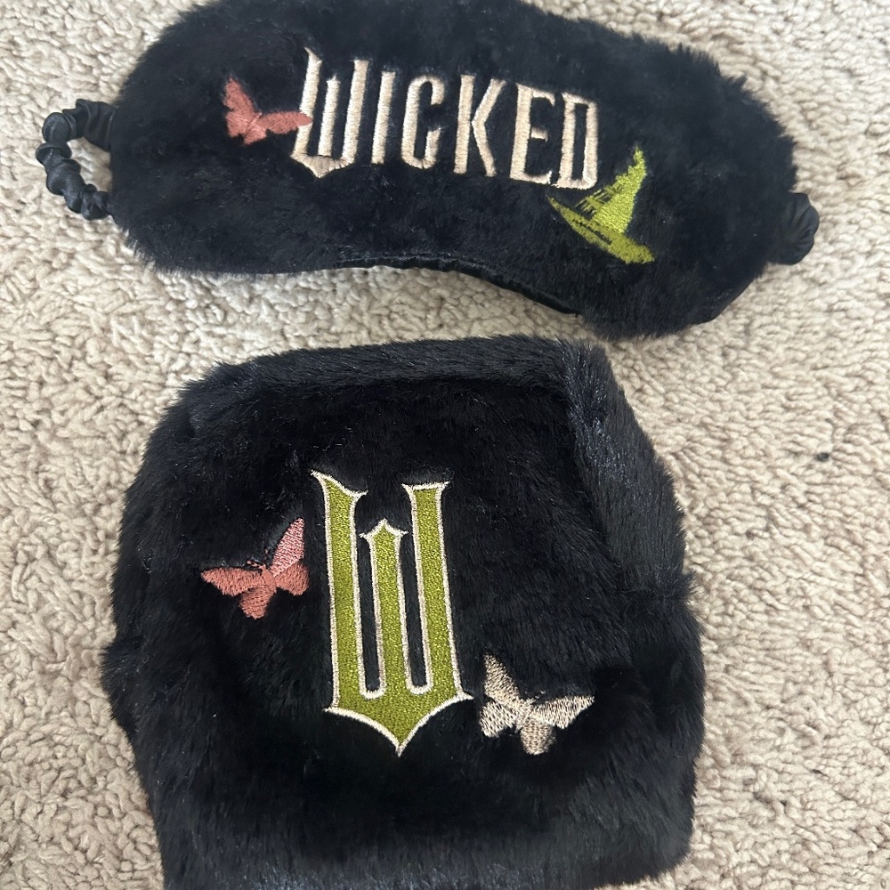wicked sleep set